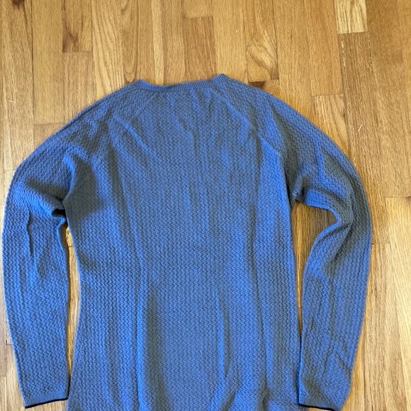 W's Patagonia Capilene Crew - Picture 3 of 3